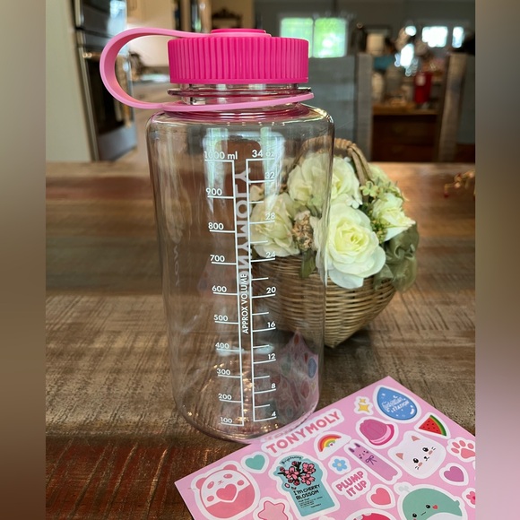 NEW Tonymoly 34-Ounce WATER BOTTLE with Limited Edition STICKER SET! - Picture 2 of 5